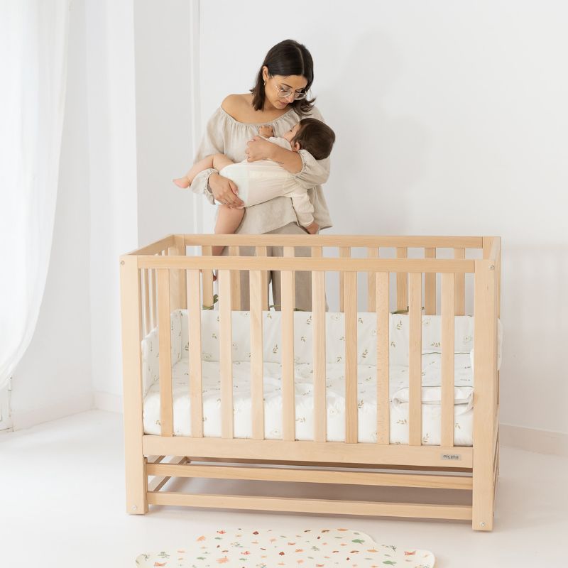 Cama de grades para bebé Annie Balance cera natural da Micuna 6