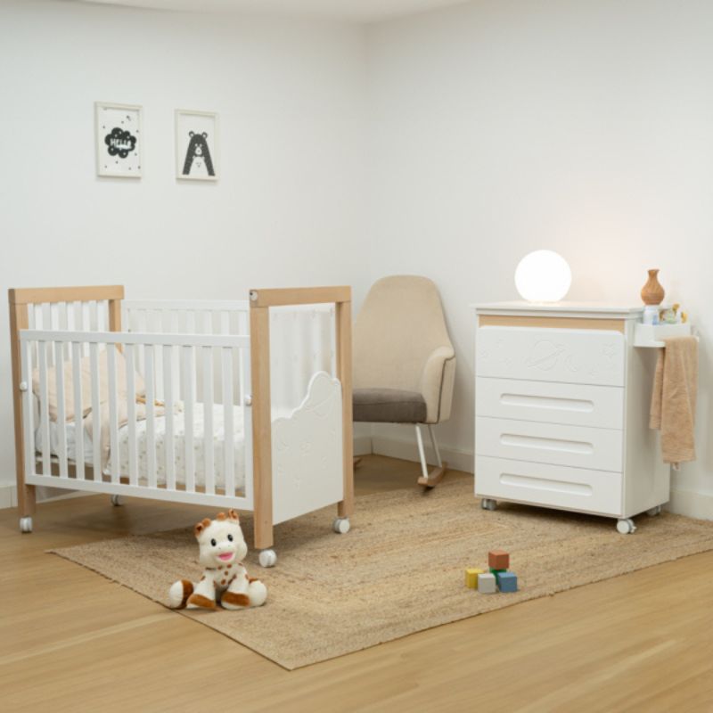 Cama de grades para bebé Dolce Magic branco cera natural da Micuna 2