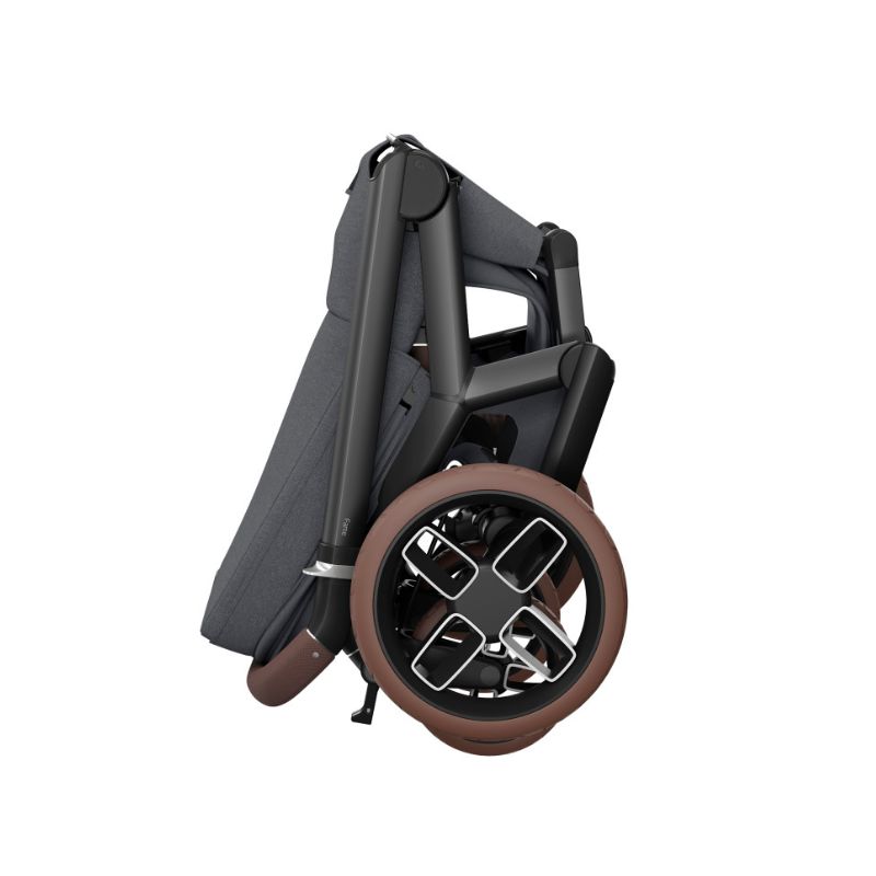 Conjunto carrinho Fame e cadeira auto Pebble 360º Pro ² Twillic Graphite da Maxi Cosi 4