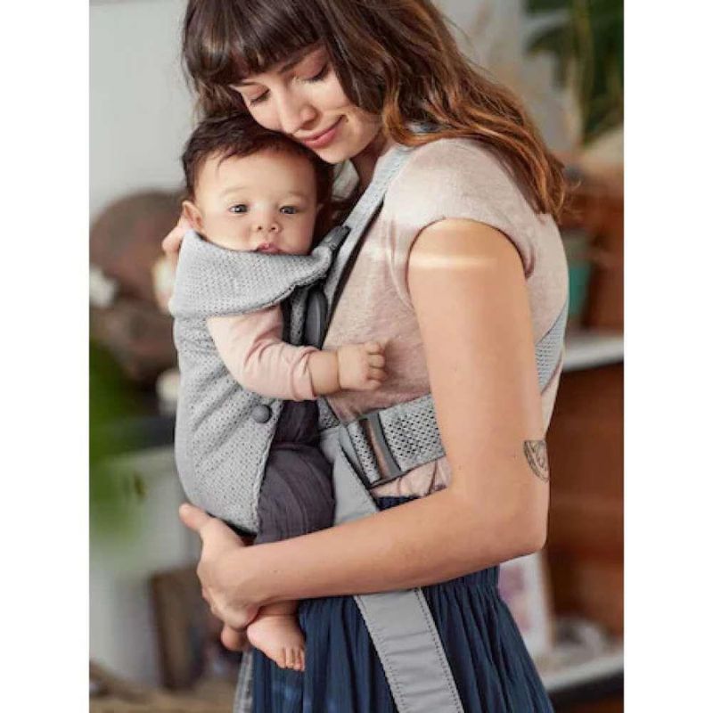 Porta bebés Mini Mesh Grey da Babybjorn 3