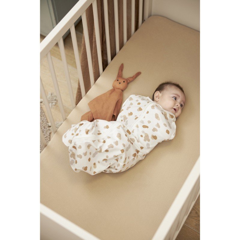 Pack 2 lençóis ajustáveis bege da Meyco Baby 4