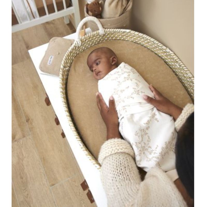 PAck de 2 swaddles ajustáveis bege da Meyco Baby 4