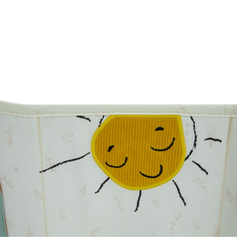 Livro garden of adventures da Tiny Love 7