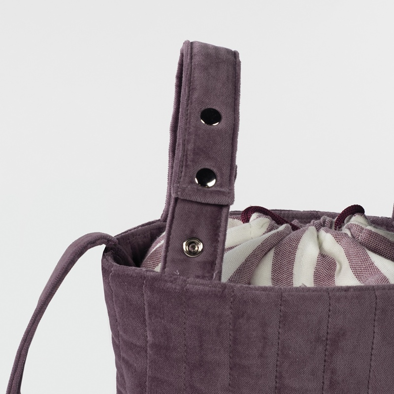 Bolsa Bucket Cherry Velvet Bordeaux da Pasito a Pasito 5 Bolsa Bucket Cherry Velvet Bordeaux da Pasito a Pasito 5