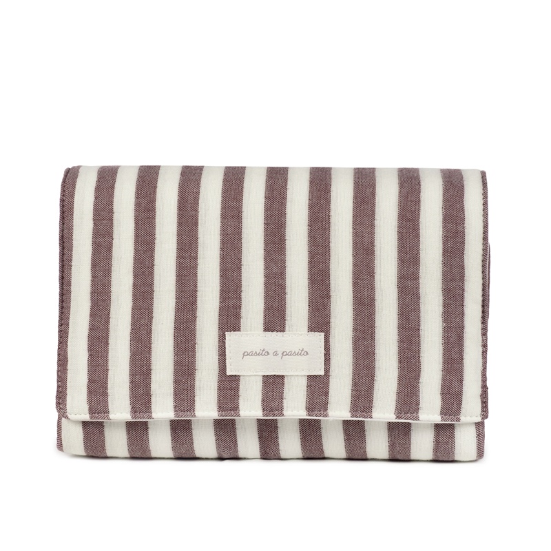 Muda Fraldas Cherry Riscas Bordeaux da Pasito a Pasito