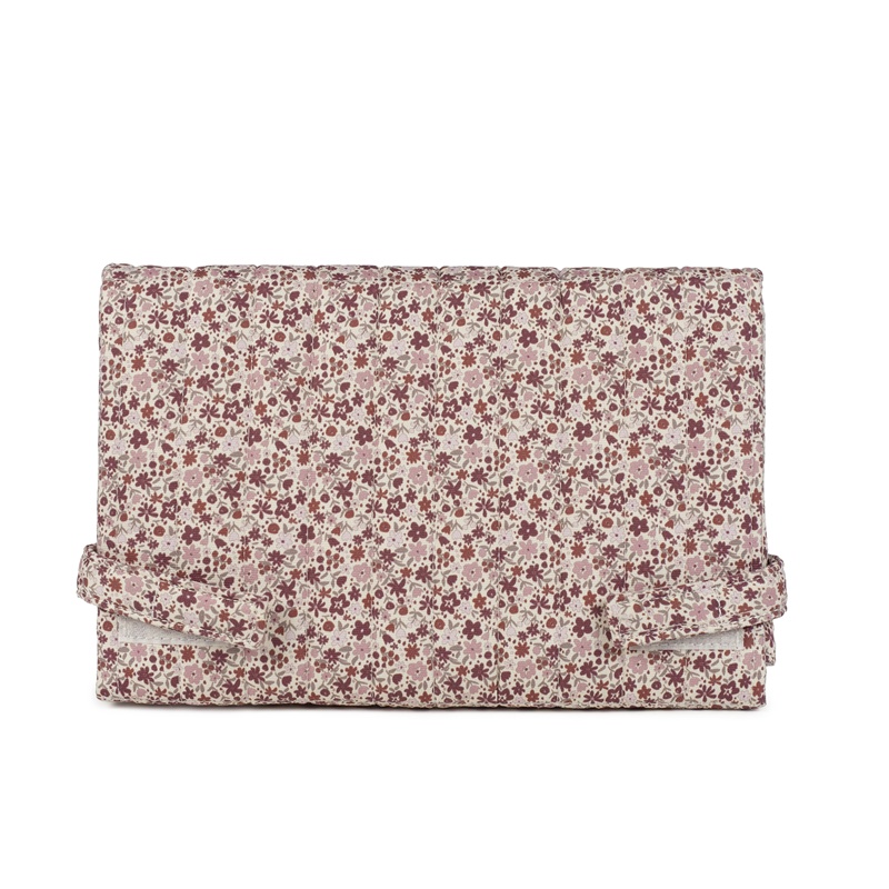 Muda Fraldas Cherry Flores Bordeaux da Pasito a Pasito 3 Muda Fraldas Cherry Flores Bordeaux da Pasito a Pasito 3