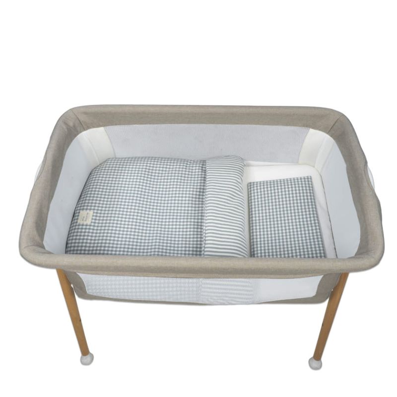 Conjunto edredão , lençol e almofada Praliné da Walking Mum