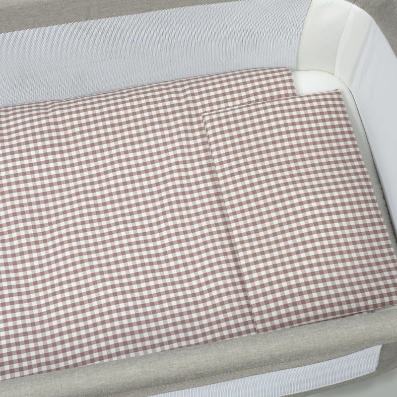 Conjunto edredão, lençol e almofada Praliné Moka da Walking Mum 3 Conjunto edredão, lençol e almofada Praliné Moka da Walking Mum 3