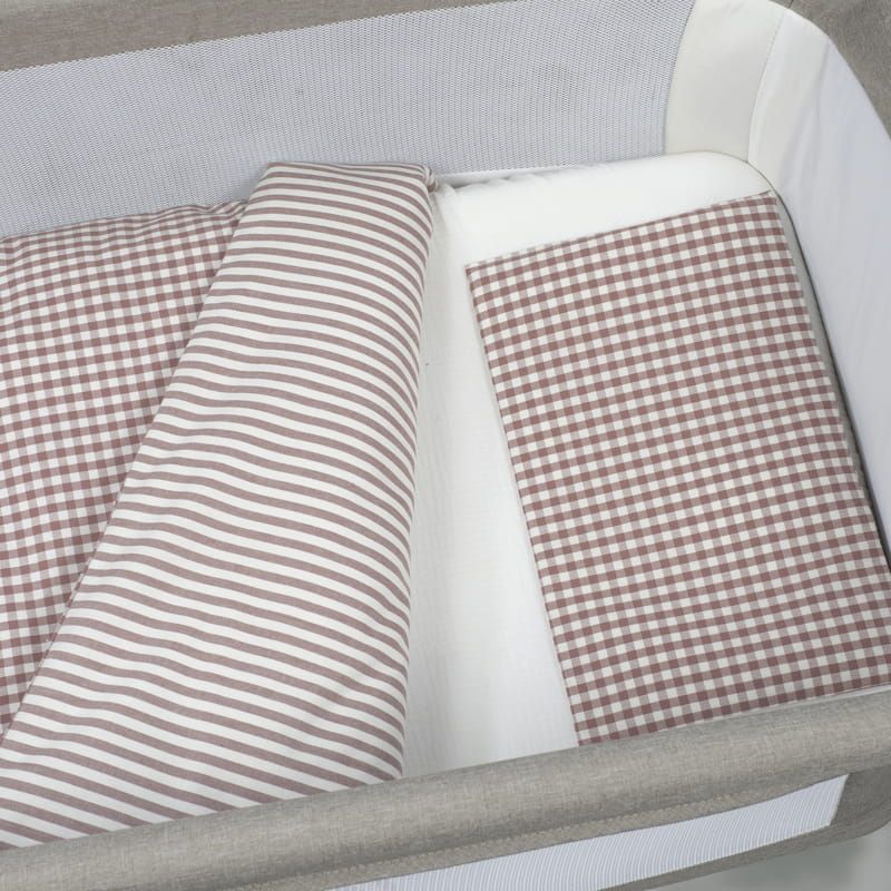 Conjunto edredão, lençol e almofada Praliné Moka da Walking Mum 6 Conjunto edredão, lençol e almofada Praliné Moka da Walking Mum 6