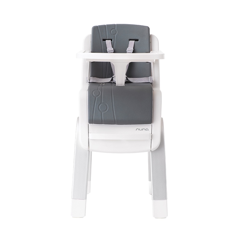 Cadeira de papa Zaaz Carbon da marca Nuna 1